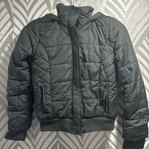 Full tilt snowboarding jacket